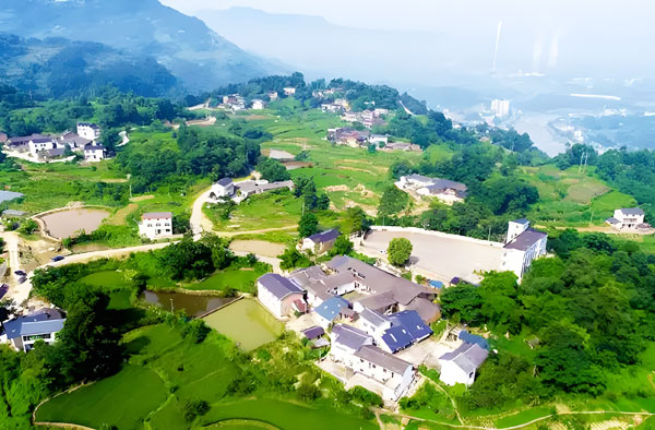 重慶農(nóng)村飲水維修改造小型一體化凈水設(shè)備生產(chǎn)廠家