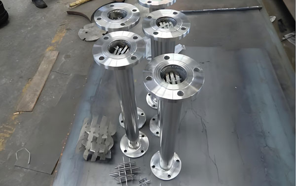 自來水廠凈水設(shè)備的管道混合器安裝在什么位置?